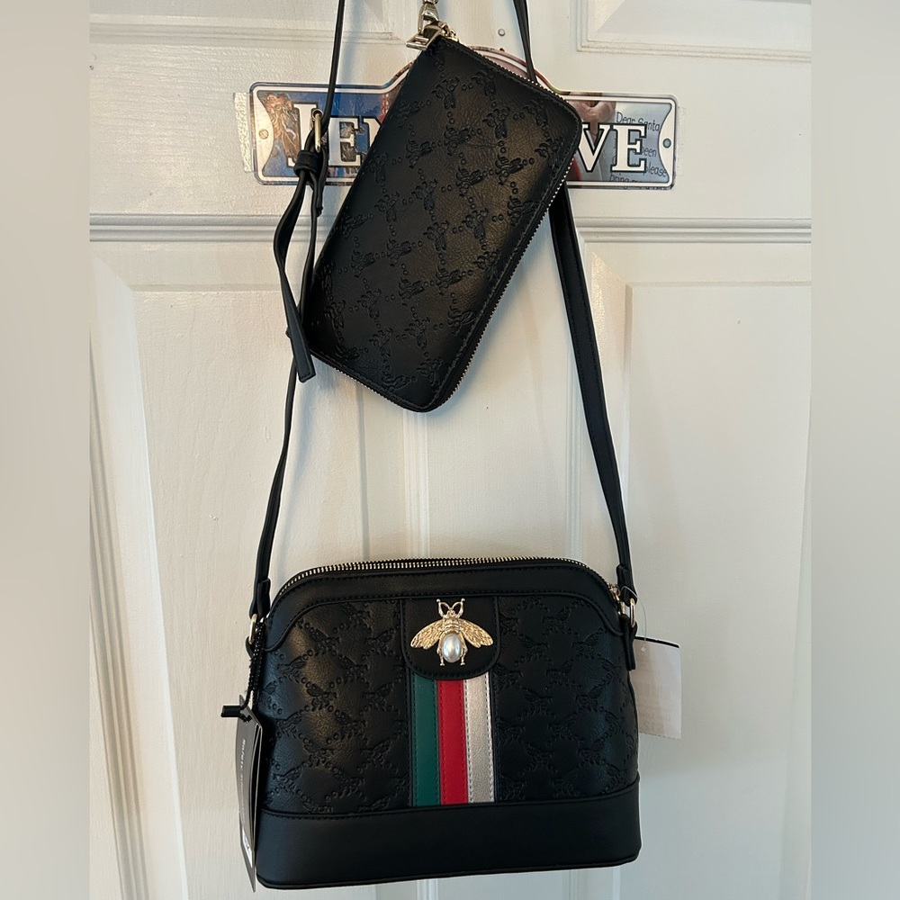 American Bee Black Crossbody bag and Wristlet Wallet - Picture 2 of 8
